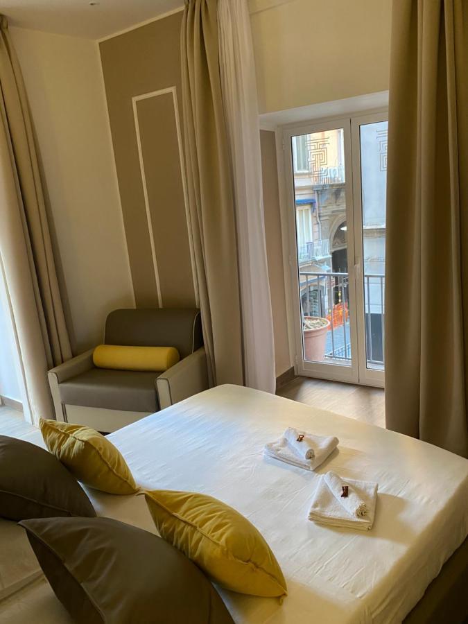 Salotto Toledo Bed and Breakfast Napoli Eksteriør billede